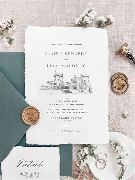 Wedding Invitations & Stationery .